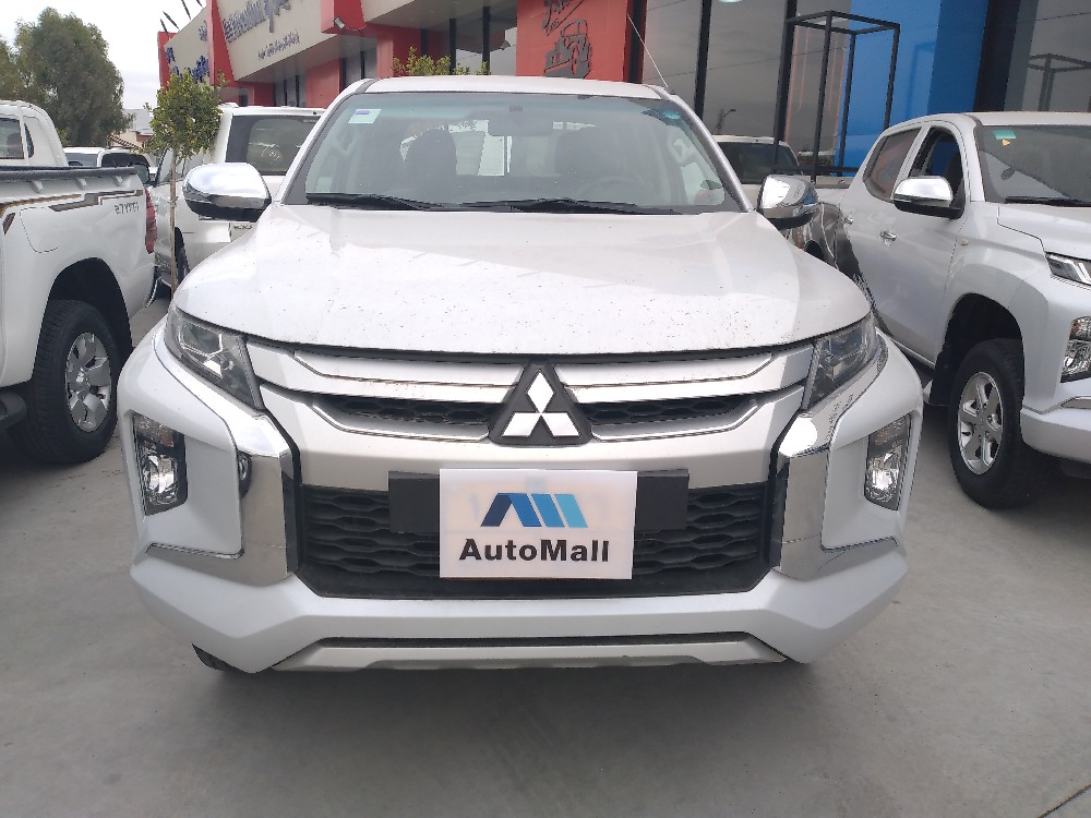 میتسوبیشی L200